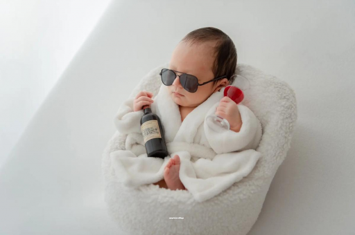 泽州孕妇肚脐眼突出来